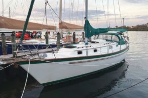 August West, the Pearson365 Herb purchased from
Dan’s son, Steve, sits at
her dock in Florida.